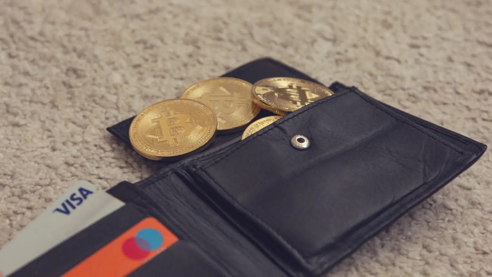 Efimer Trojan Targets Crypto Wallets Using Phony Legal Notices and Booby-Trapped Torrents