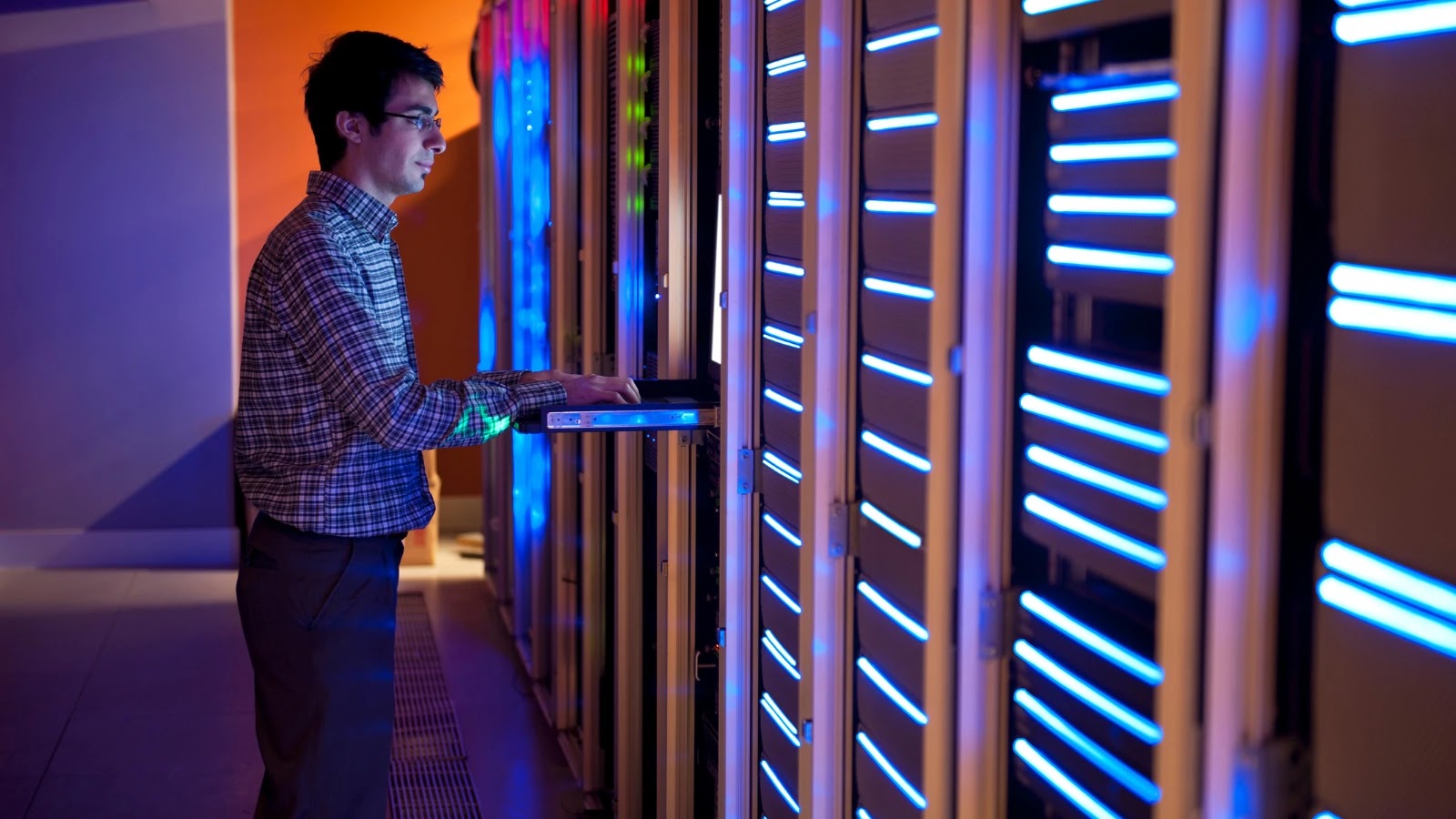 Hackers Hijack VPS Servers to Breach Software-as-a-Service Accounts